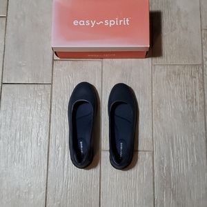 Easy Spirit Gabbie3 6.5M Women's Dark Blue Shoes